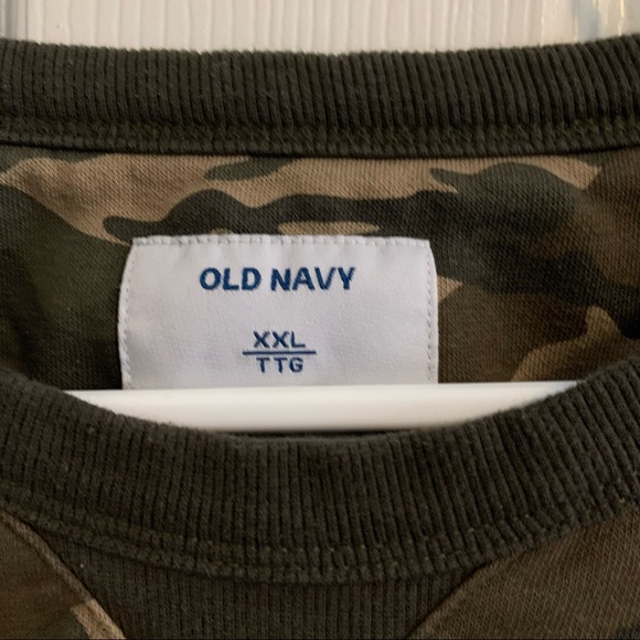 NWOT Old Navy Camouflage Sweatshirt - Picture 5 of 5